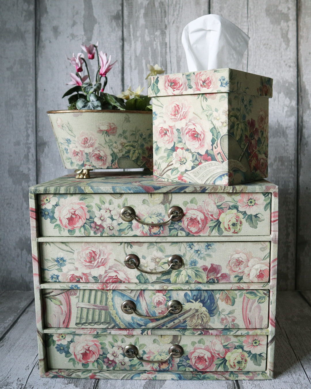 Learn Cartonnage One day workshop - Keepsake Box